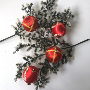 Red satin wrapped Christmas balls - 4 ornaments made in Japan - 1970s vintagev 