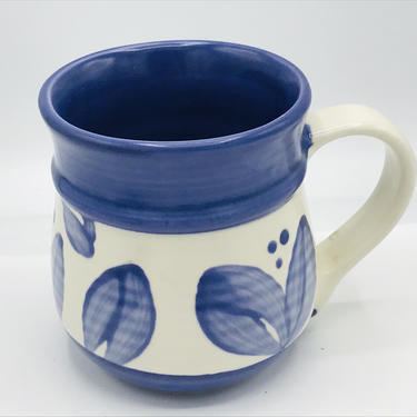 Pfaltzgraff Villa Flora Mug Coffee Cup Blue Leaf Flower Design Mexico- Discontinued Pattern- Great Condition 