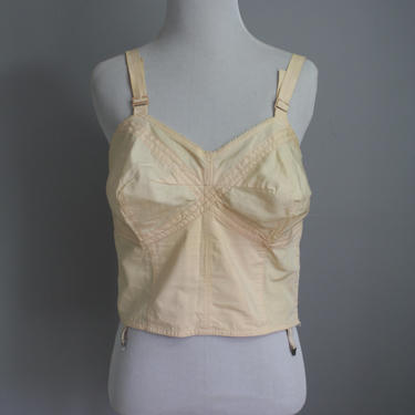 Early 1960s Bralette with Stocking Hooks // Pale Pink // Large 