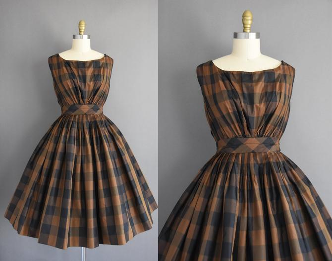1950s vintage dress - Black Brown plaid print full skirt sleeveless  cocktail dress - Size ... from Simplicity is Bliss of Long Beach, CA | ATTIC