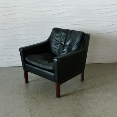HA-C8247 Leather Club Chair