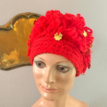 Vintage 60s Fun Mod Winter Hat, Looped Knit, Dangle Sequins, Red and Gold 