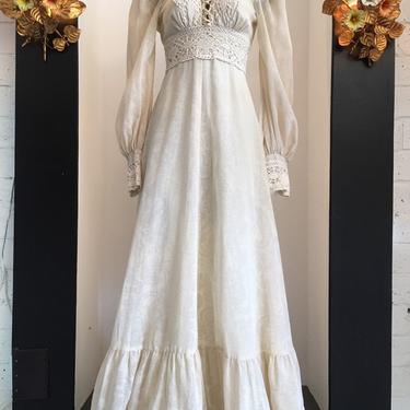 Gunne sax dress, 1970s maxi dress, boho style wedding, vintage 70s dress, cream cotton dress, renaissance dress, size small, crochet dress 