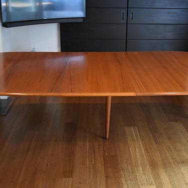 Large 106.5&amp;quot; teak extendable dining table by Moreddi for Skovmand &amp; Anderson 