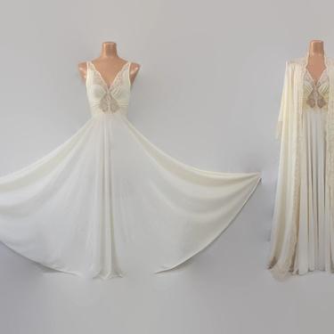 VINTAGE 80s Vanilla Cream Olga Peignoir Set | Stretch Nylon Lace Grand Sweep Nightgown & Robe | Wedding Bridal Lingerie | Medium 9687 9702 