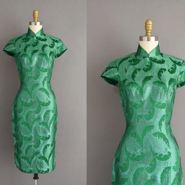vintage 1950s dress | Outstanding Green Shimmery Cheongsam Cocktail Party Wiggle Dress | Small | 50s vintage dress 