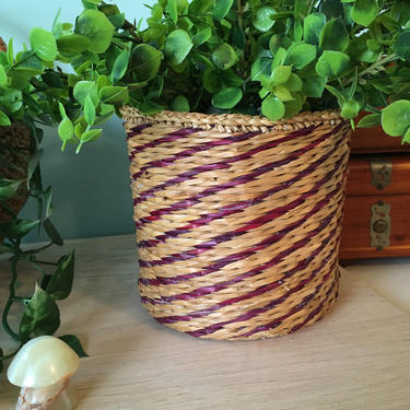 Plant basket grass Basket, vintage grass woven wicker basket 1980s vintage Basket round cylinder shape 