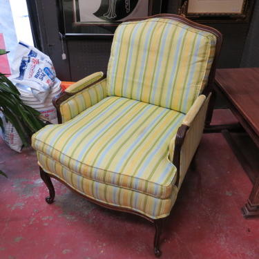 Vintage Antique French style walnut lounge chair