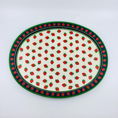 Vintage Strawberry Tin Metal Tray Red Green Blue Oval Kitchen Serving Tray Plate Platter 