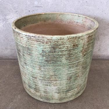 Mid Century Gainey Pot with Green Ring Pattern