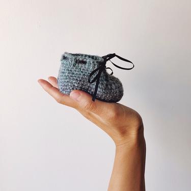 Little Minnows Baby Booties // Blue Ombre // Crochet Baby Shoes 
