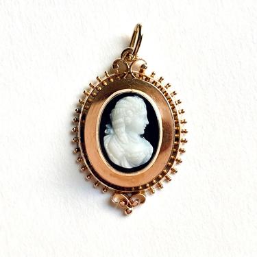Antique 14K Yellow Gold Hardstone Cameo Pendant Victorian Etruscan Revival 4g 