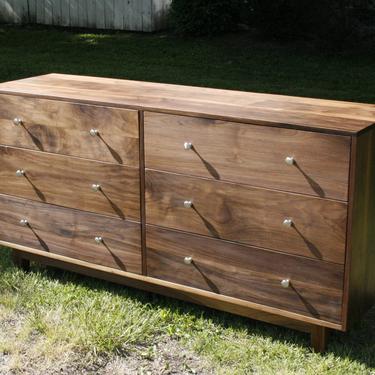 X6320f Hardwood 6 Drawer Dresser, Inset Drawers,  Flat Panels, 60&amp;quot; wide x 20&amp;quot; deep x 30&amp;quot; tall - natural color 