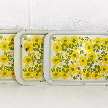 Vintage Ballonoff Kitchen Tray Set of Three Green Yellow White Floral Canisters Metal Serving Retro Kitchen Flowers Made in the USA 1950s 