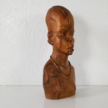 African Hand Carved Wood Head Bust Sculpture. 