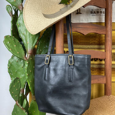 Vintage Black Leather COACH Handbag 