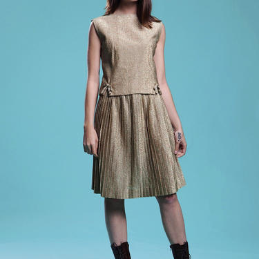 gold pleated skirt set metallic lurex sleeveless top 2-piece matching vintage 60s MEDIUM M 