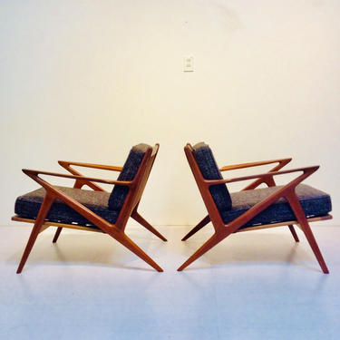 Mid-Century Modern Z Chairs by Poul Jensen for Selig - A Pair 