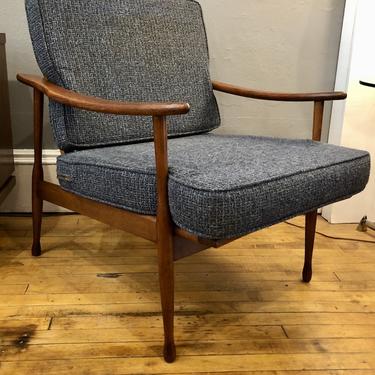 Mid Century Modern Lounge Chair 1960&#8217;s