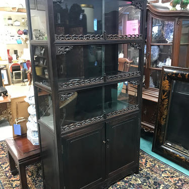 Vintage Chinese Rosewood Curio Cabinet Solid Wood 