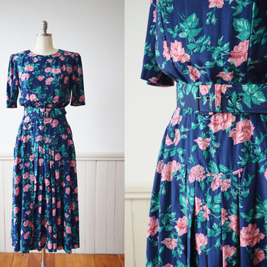 Vintage Rose Print Day Dress | 1940s Style Rayon Dress | 1980s Floral Print | S/M 