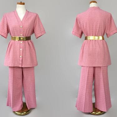 VINTAGE 70s Heather Red Poly Tweed PantSuit | 1970s Women's Leisure Suit | Wide Leg Pants With Matching Tunic Top | Plus Size Volup 18/20 