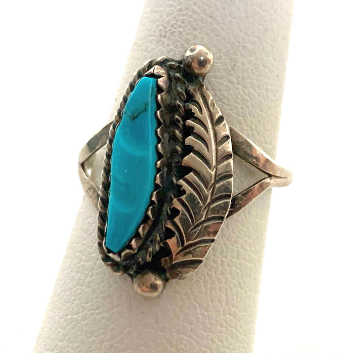 Vintage Old Pawn Sterling Silver Turquoise Ring Size 7