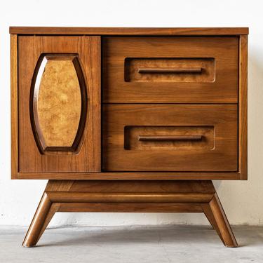 Young Manufacturing Mid-Century Modern Nightstand 
