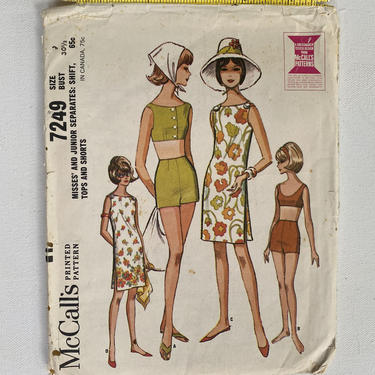 60's Vintage McCalls 7249 Size 9, Bust 30-1/2&amp;quot;, Sewing Pattern, Short Shorts, Front Buttoned Top With Boat Neck, Summer Shift 