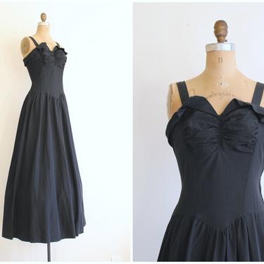 vintage 1940s dress - 40s full length dress, handmade / '40s black dress - black floor length gown / ruched bodice gown - holiday dress 