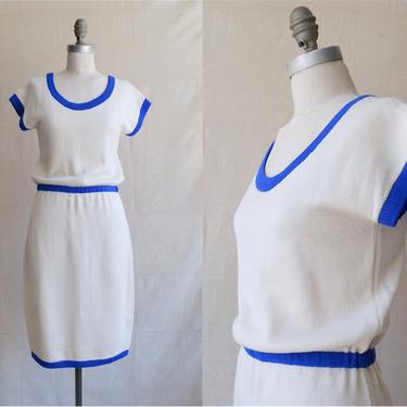 Vintage 70s ST. JOHN Santana Knit Dress/ 1970s White Blue Drop Shoulder Spring Dress/ Size Medium 