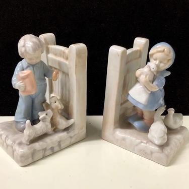 Adorable Vintage Ceramic Children on Farm Japanese Bookends Kid’s Room Library Decor 