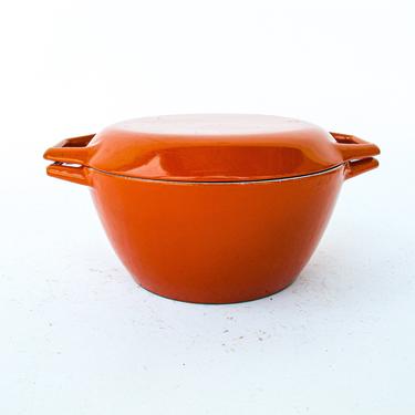 Made in Denmark - Vintage 2 Quart (D2)Nacco Mid-Century Orange Red Enamelware Pot with Lid 