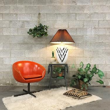 LOCAL PICKUP ONLY Vintage Shelby Williams Pod Chair Retro 1960's Mid Century Modern Orange Dome Shaped Lounge Chair with Cushioned Seat 