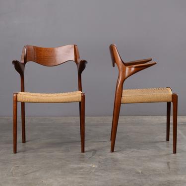 PAIR: Møller Model 55 Armchairs Dining Chairs Mid Century Danish Modern Teak 71 