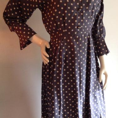 Vintage 1950s silk dress gray with white polka dots and belt SALE 