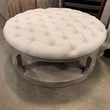 Tufted round coffee table