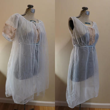 Wedding lingerie set Night Gown Nightie Robe peignoir baby blue chiffon ivory lace 1960s S 