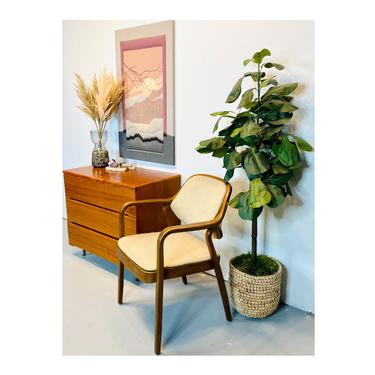 MMC Don Pettit for Knoll Bentwood Armchair circa 1978, Post Modern Knoll Accent Chair, Mid Century Accent Chair, Modern Accent Chair 