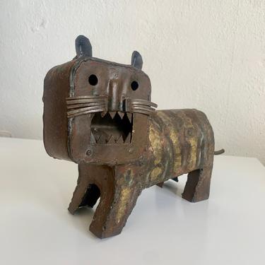 Midcentury Brutalist Metal Cat Tiger Sculpture by renowned Mexican Artist Manuel Felguerez 