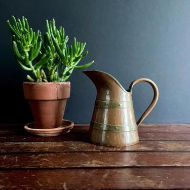 Vintage Hammered Copper and Brass Small Pitcher, Creamer, Gravy Boat, Saucier or Vase - Tinned Inside, Rustic Farmhouse Table, Thanksgiving 