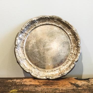 Round Silver Tray | Silver Charger Plate | Circle Tray | Flat Tray | Scalloped Tray | Ornate Tray | Serving Tray | Silver Collector 