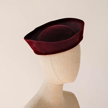 Vintage 40s 50s BETTY Merlot Velour Bretton Hat | Made in Czechoslovakia | Genuine Imported Velour | 1940s 1950s Designer Statement Hat 