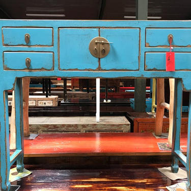 Asian Console Table in Lacquered Turquoise (Los Angeles) 