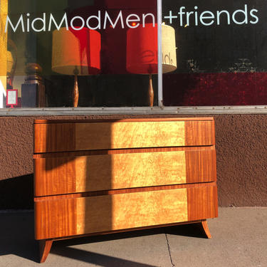 American Moderne R-way Dresser 