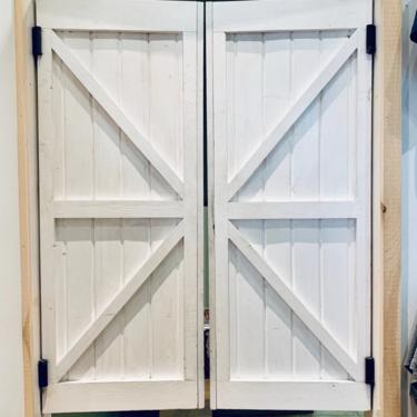 Custom Barn Doors | Custom Parlor Doors | Custom Sliding Barn Doors | Custom Swinging Doors | Custom Doors | Farmhouse Doors 
