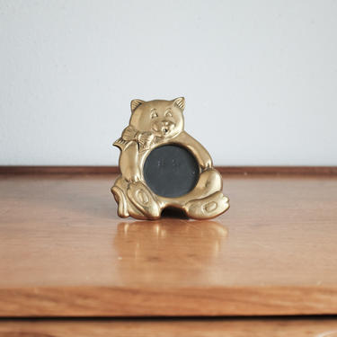 Brass Bear picture frame / photo holder / animal 