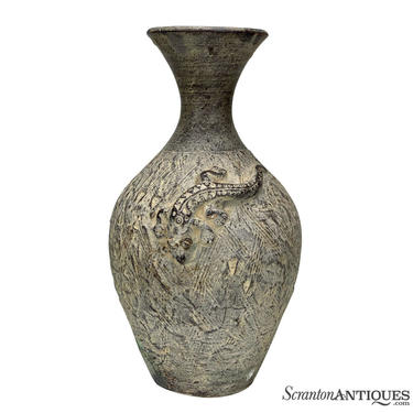Vintage Southwestern Terracotta Lizard Motif Vase