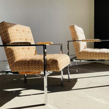 Pair of Mid-Century Modern Chrome Longe Chairs by Milo Baughman