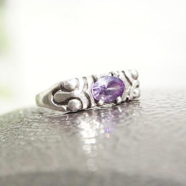 Vintage Sterling Silver Amethyst Ring, Oval Cut Purple Stone, Ornate Carved Silver Band, Stackable Ring, 925 Jewelry, Size 9 1/4 US 